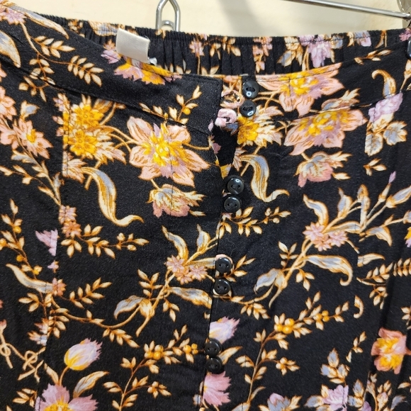 American Eagle Outfitters Floral Midi Skirt size 0 - Picture 11 of 11